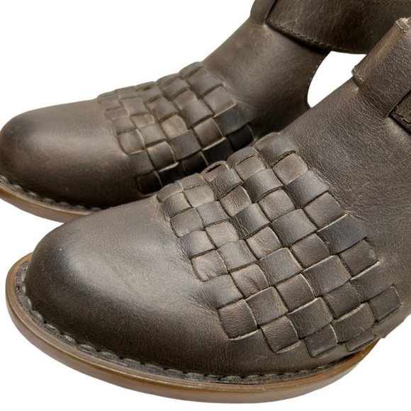Born Viveka Woven Ankle Booties (8M) - Picture 7 of 12